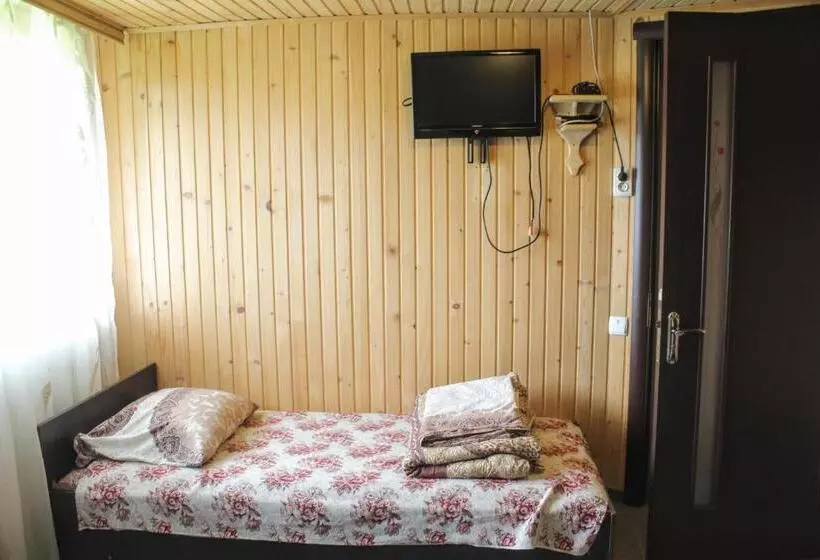 Majatalo гостьовий дім у ані