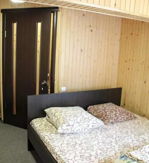 Majatalo гостьовий дім у ані