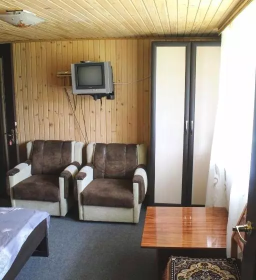 Majatalo гостьовий дім у ані