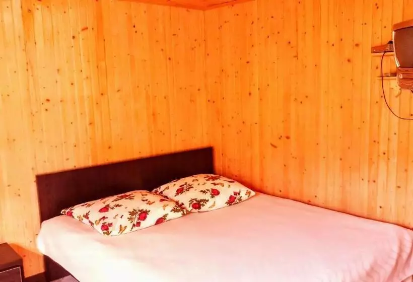 Majatalo гостьовий дім у ані