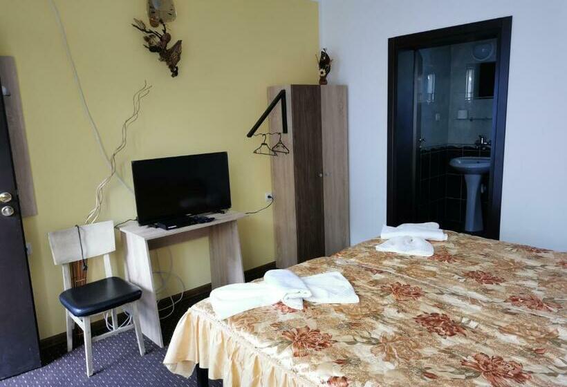 Panzió комплекс антик