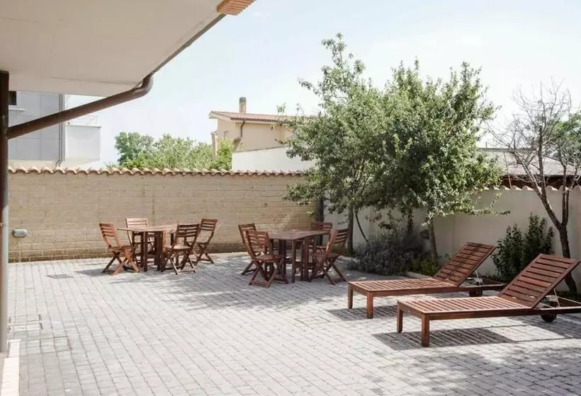 ペンション Sigis Hotel Fiumicino