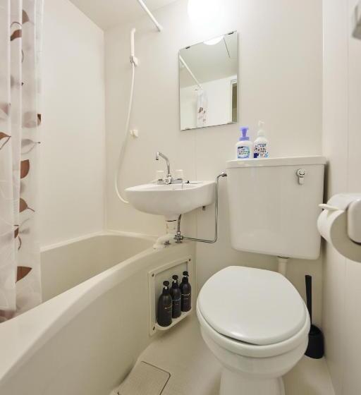 پانسیون Tora Hotel Tokyo Ueno 寅ホテル 上野 B