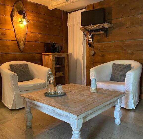 민박 La Perle De La Lauzière, Chambres D Hôtes