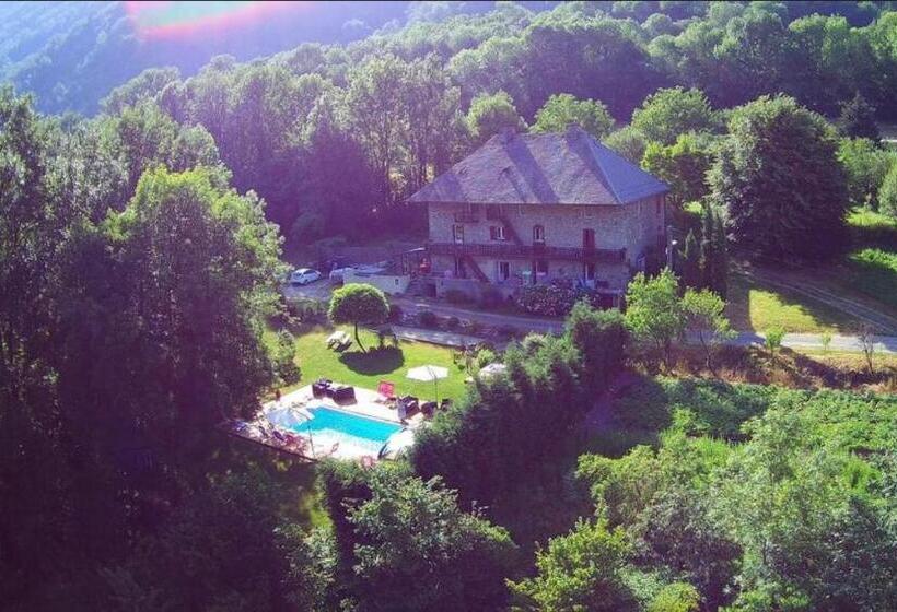 민박 La Perle De La Lauzière, Chambres D Hôtes