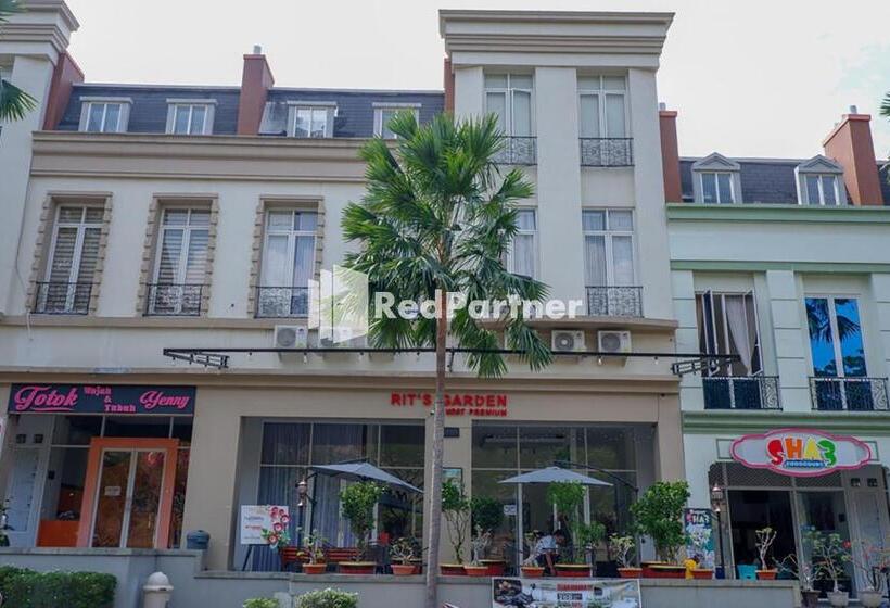 فندق Rit S Garden At Citragrand Semarang Mitra Reddoorz