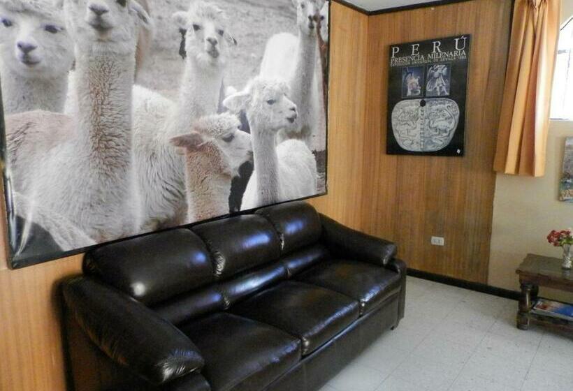 Hostel La Posada Del Conde