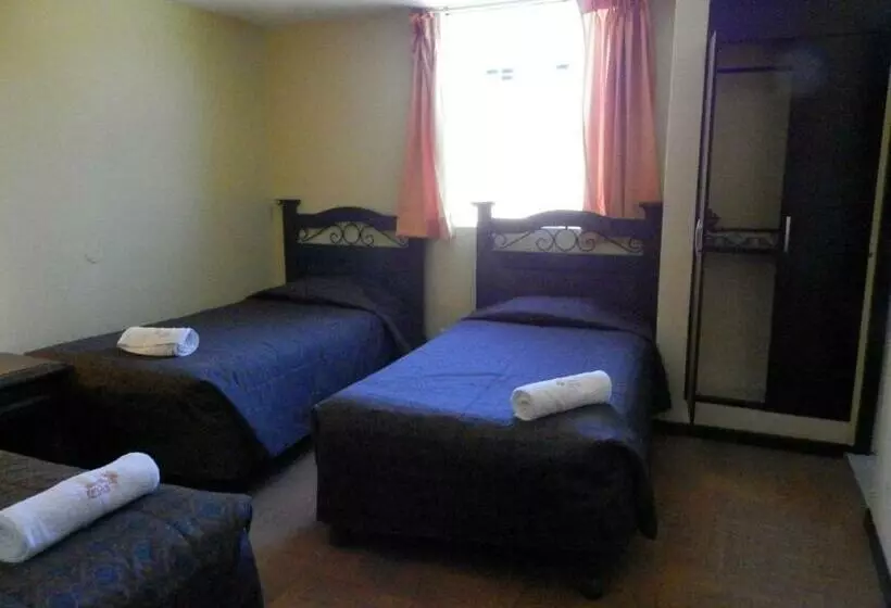 ユースホステル La Posada Del Conde