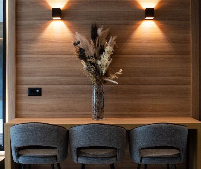 Aparthotel Woodside By Anaya