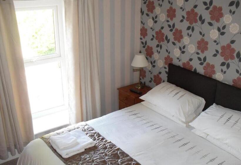 Aamiaismajoitus (B&B) The Hub At Abercrave