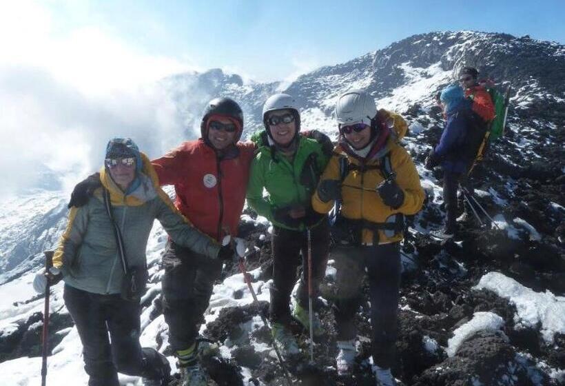 Etna Glob&b Hiking