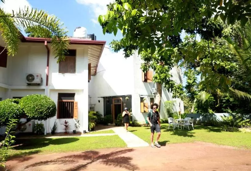 هتل Green Edge Villa