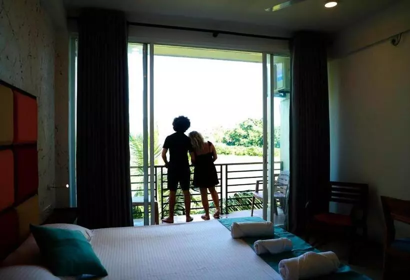 هتل Green Edge Villa