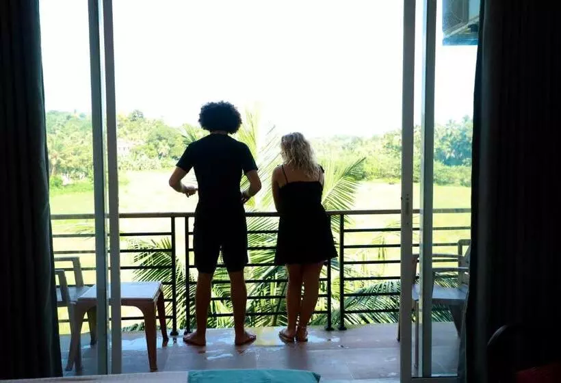 هتل Green Edge Villa