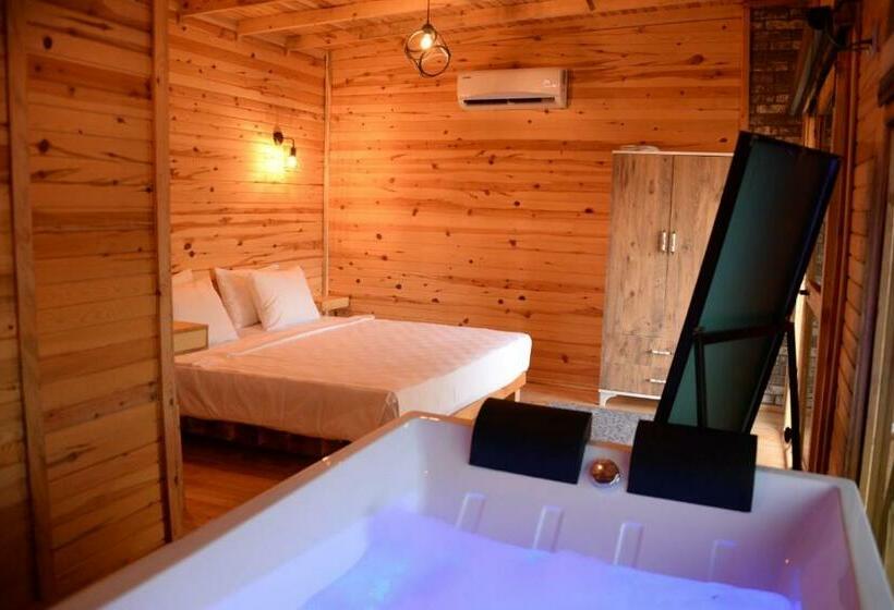 فندق Green Pine Bungalows & Beach Luxury Concept