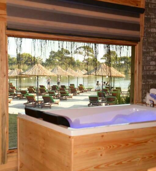 فندق Green Pine Bungalows & Beach Luxury Concept