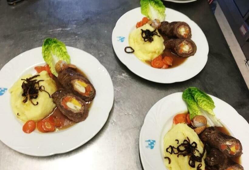 بنسيون Gasthof Post