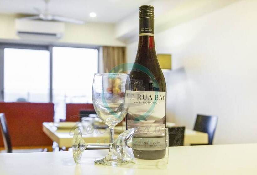 Zen Ocean Bliss Cozy 2 Br/2 Ba Sea View Retreat