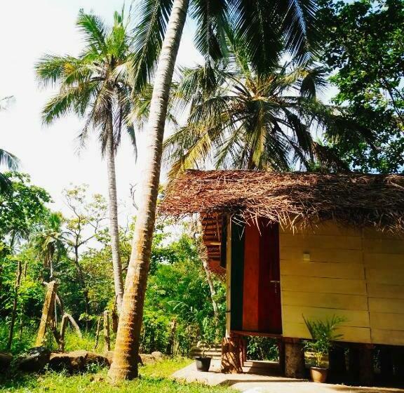 ユースホステル Hidden Well Hiriketiya