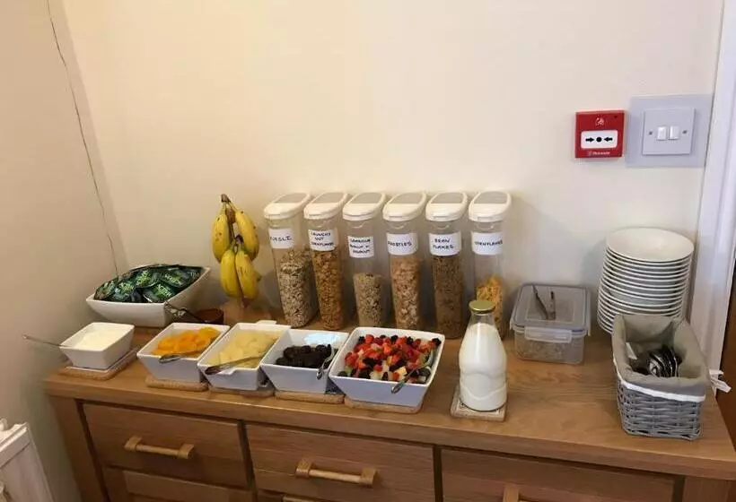ベッドアンドブレックファースト Bron Menai Guest House