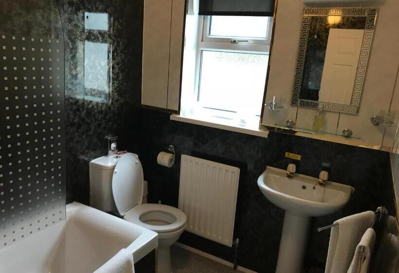 Bed and Breakfast Bron Menai Guest House