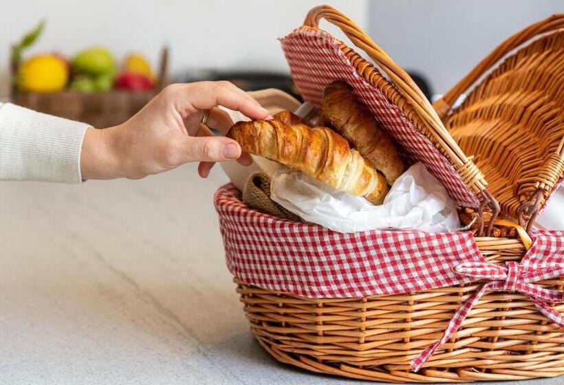 Evo Suites Apartments