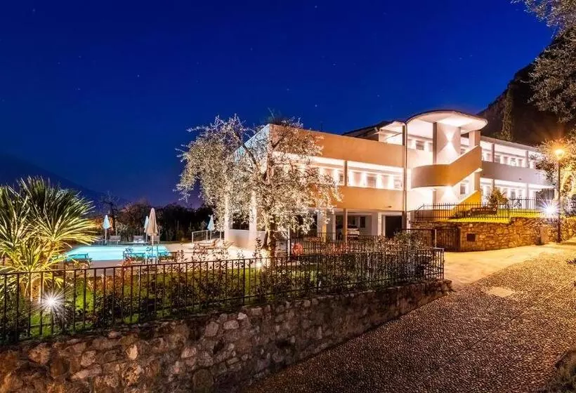 Evo Suites Apartments