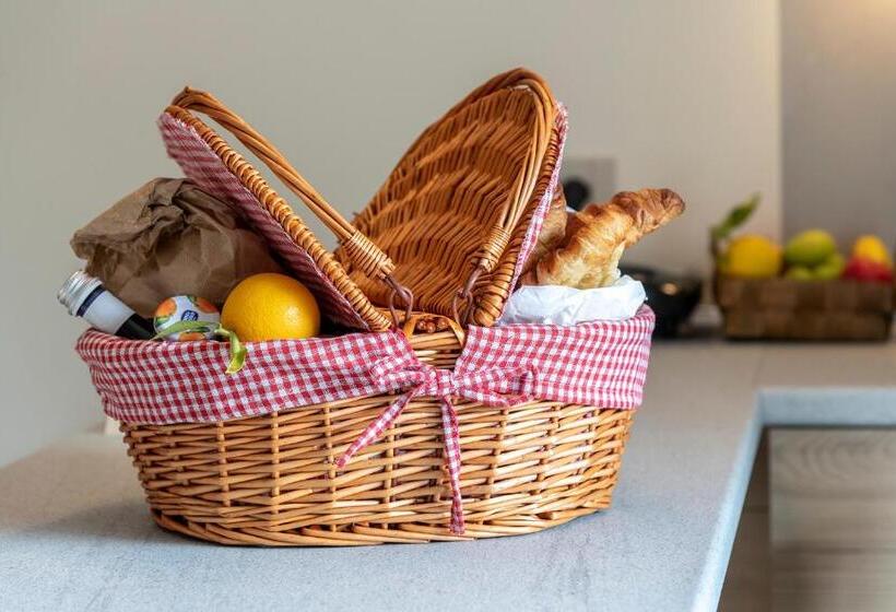 Evo Suites Apartments