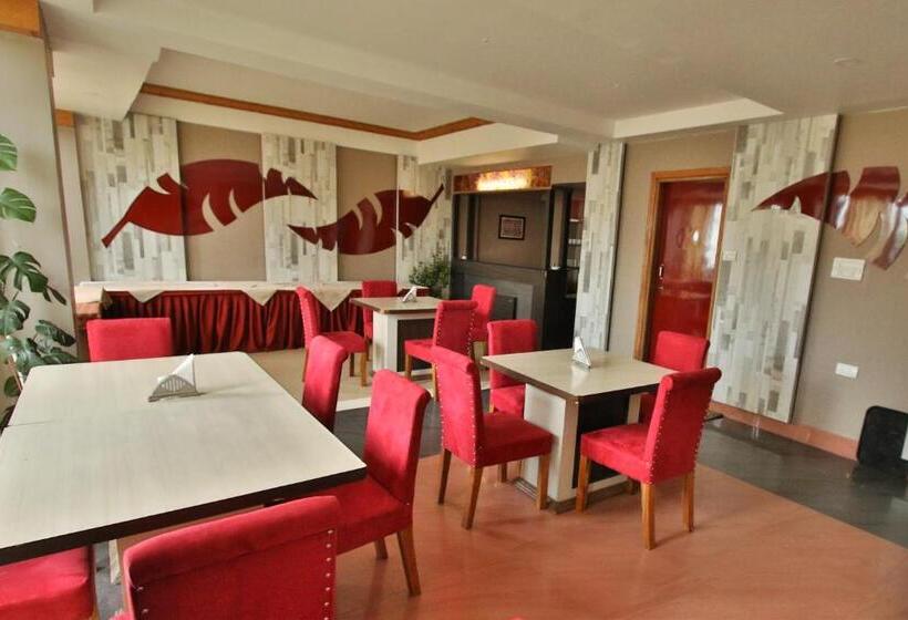 Отель Gateway Shillong