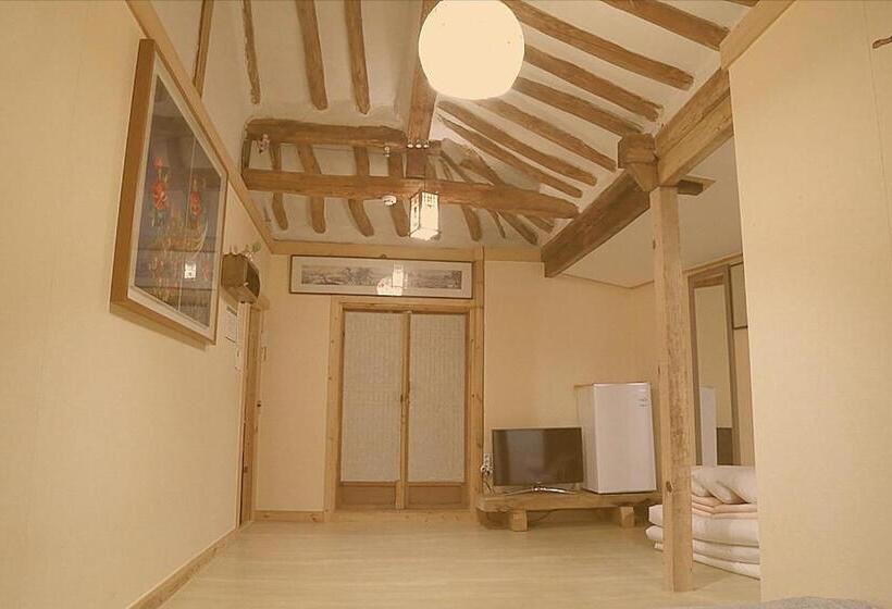 Pensione Hanok Story Guesthouse