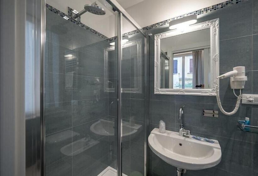 بنسيون Teresa Rooms & Suites