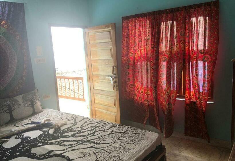 Pension (Hôtel basse catégorie) Zen House