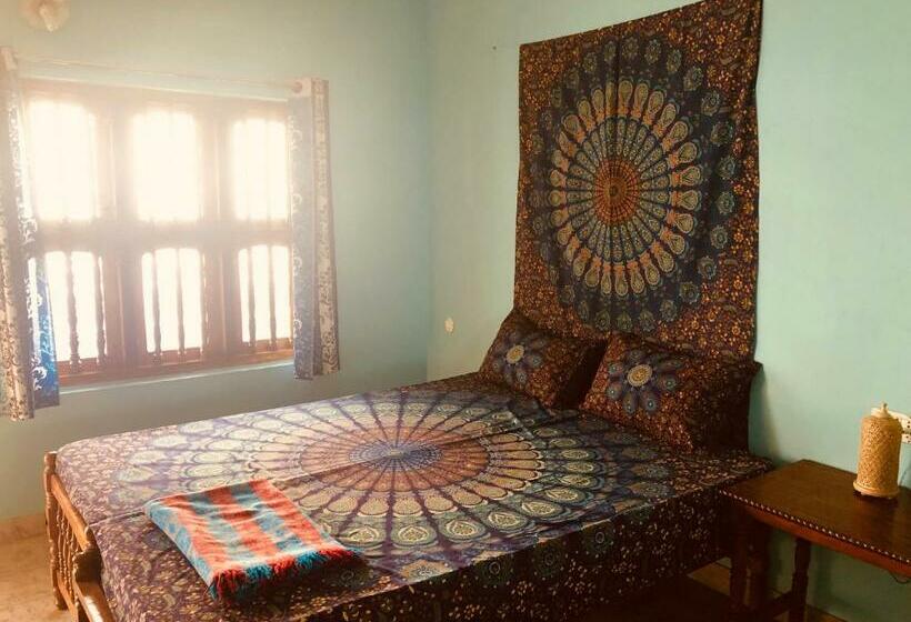 Pension (Hôtel basse catégorie) Zen House