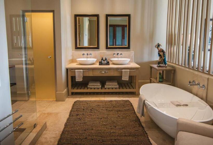 استراحتگاه Santé Wellness Retreat & Spa