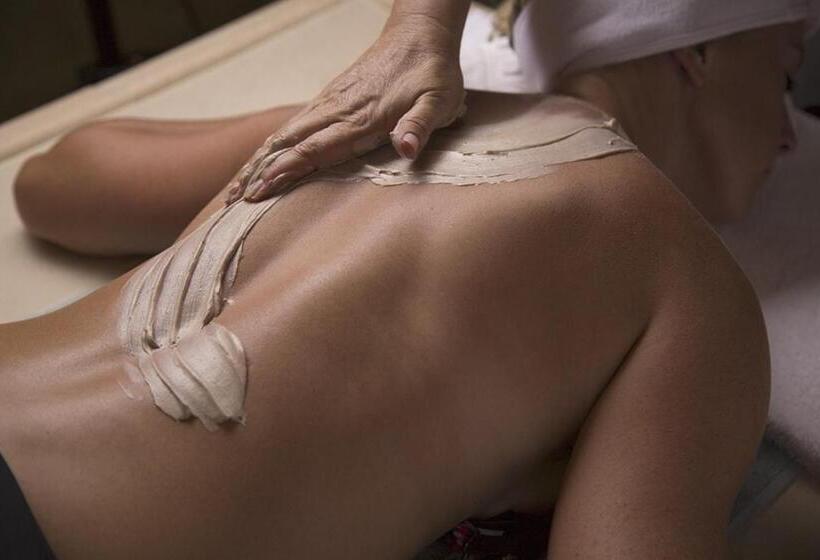 استراحتگاه Santé Wellness Retreat & Spa