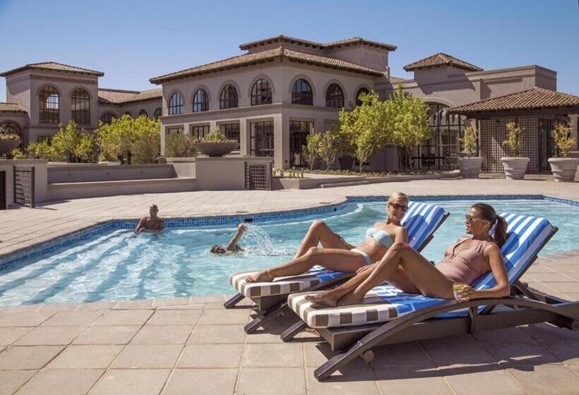 استراحتگاه Santé Wellness Retreat & Spa