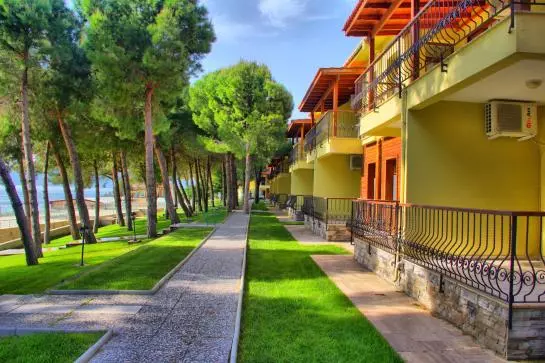 渡假胜地 Dardanos Yerleskesi Uygulama Oteli