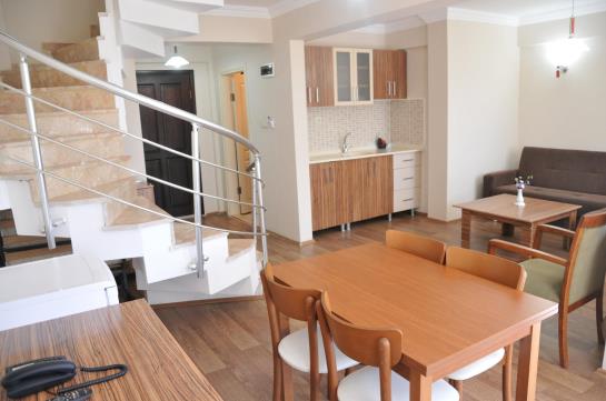 אתר נופש Dardanos Yerleskesi Uygulama Oteli