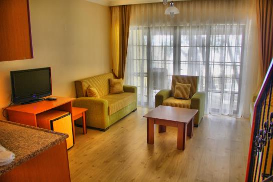 אתר נופש Dardanos Yerleskesi Uygulama Oteli