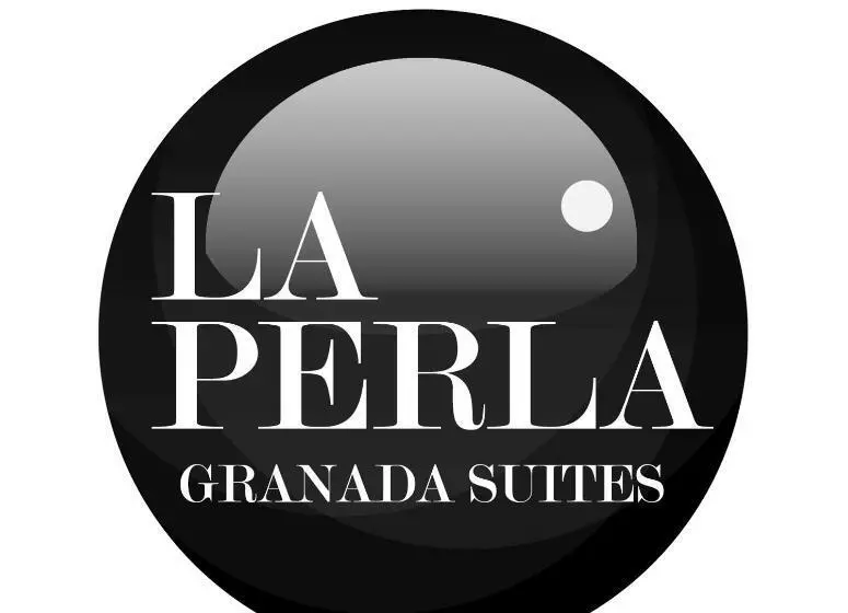 Hôtel (catégorie 1/2 *) La Perla Granada Suites