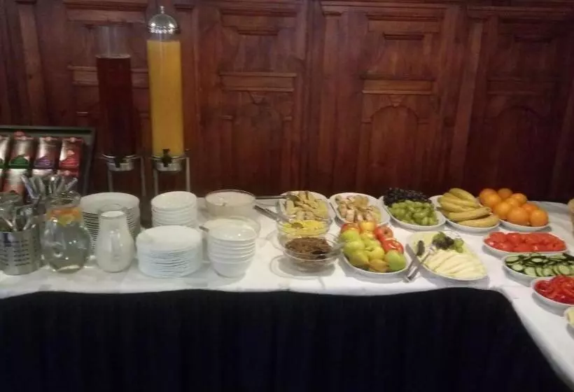 هتل Bílý Koníček