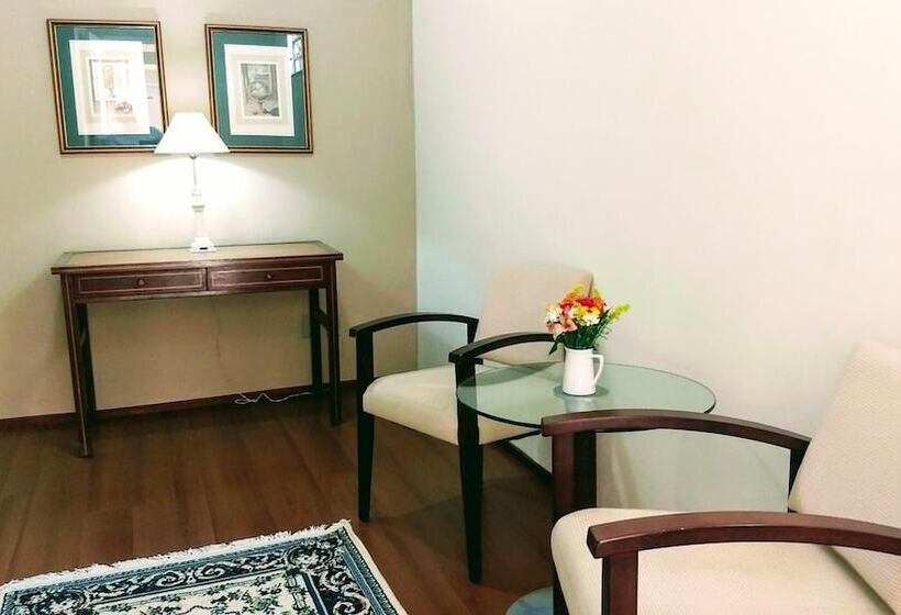 Отель Castel Plaza