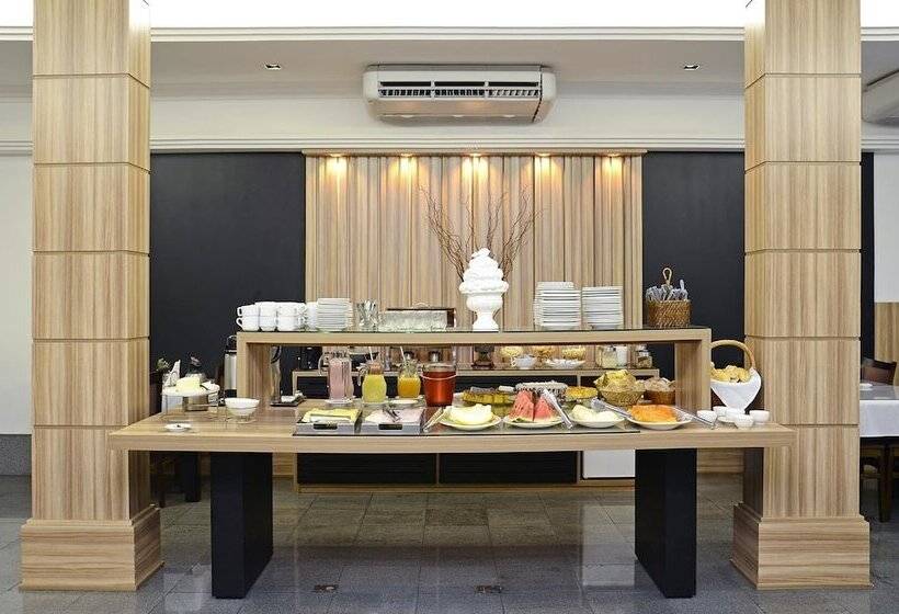 Отель Castel Plaza