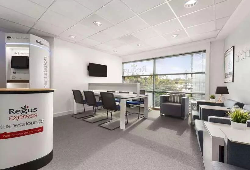 호텔 Days Inn Cannock   Norton Canes