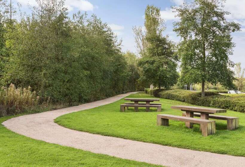 فندق Days Inn Cannock   Norton Canes