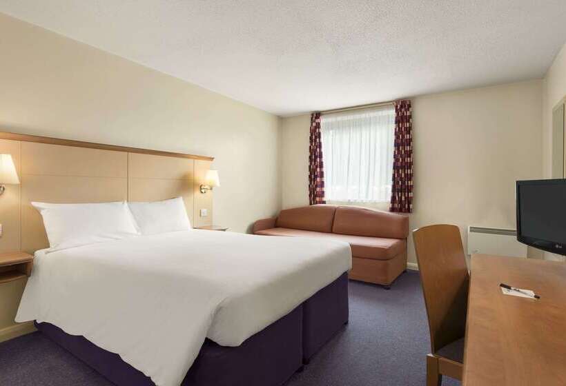 فندق Days Inn Cannock   Norton Canes