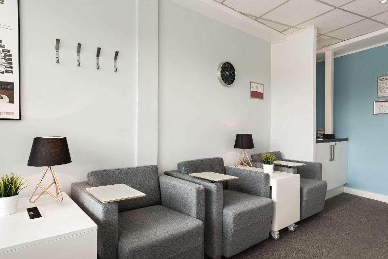 فندق Days Inn Cannock   Norton Canes