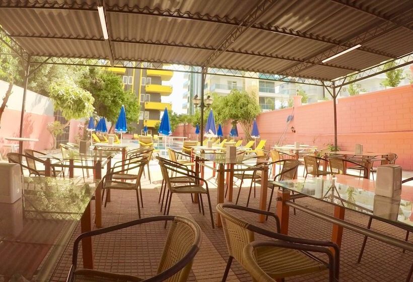 בית מלון כפרי Gold Twins Boutique