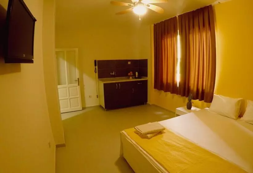 בית מלון כפרי Gold Twins Boutique