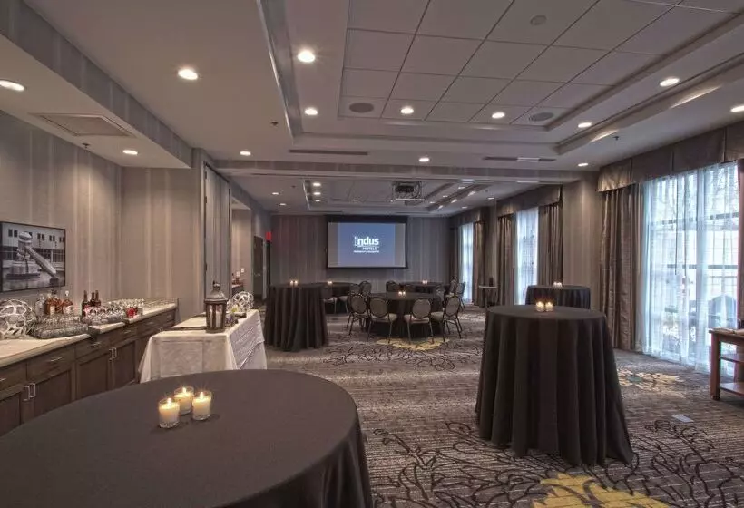 ホテル Hampton Inn & Suites Columbus/university Area